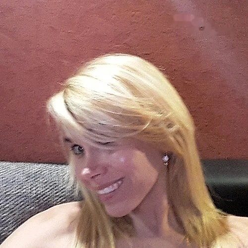 Lena - Berlin VIP Escort Bayan