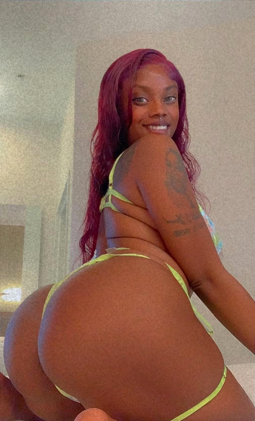 Mocha Greek Goddess - New York Escort Bayan